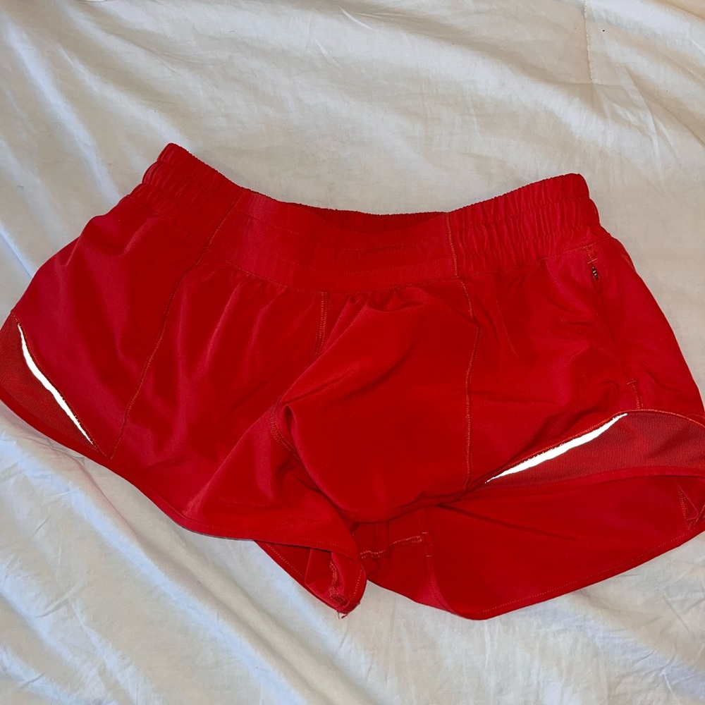 Red hotty hot lulu lemon shorts size 4